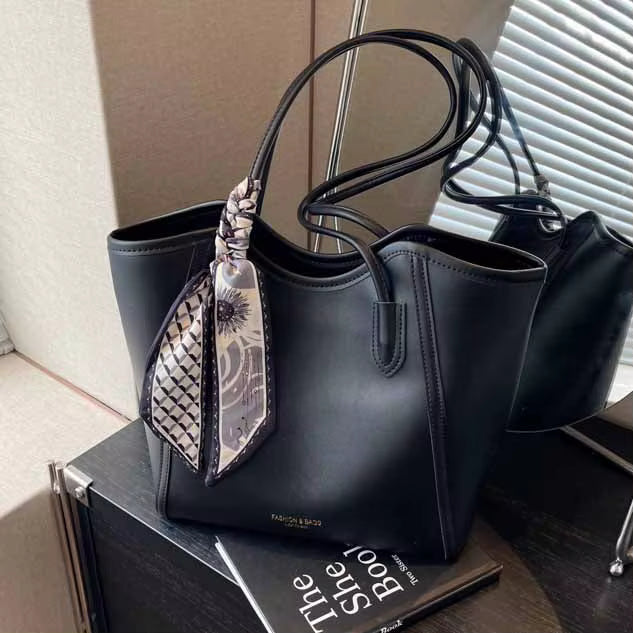 Elegant Everyday Women’s Handbag – Stylish, Spacious & Durable