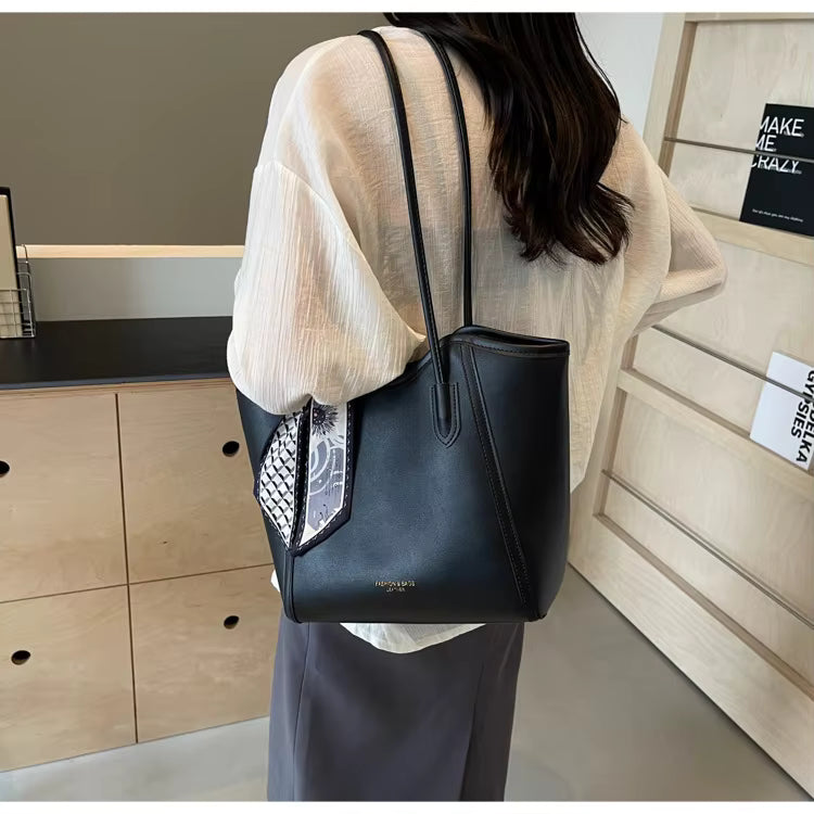 Elegant Everyday Women’s Handbag – Stylish, Spacious & Durable