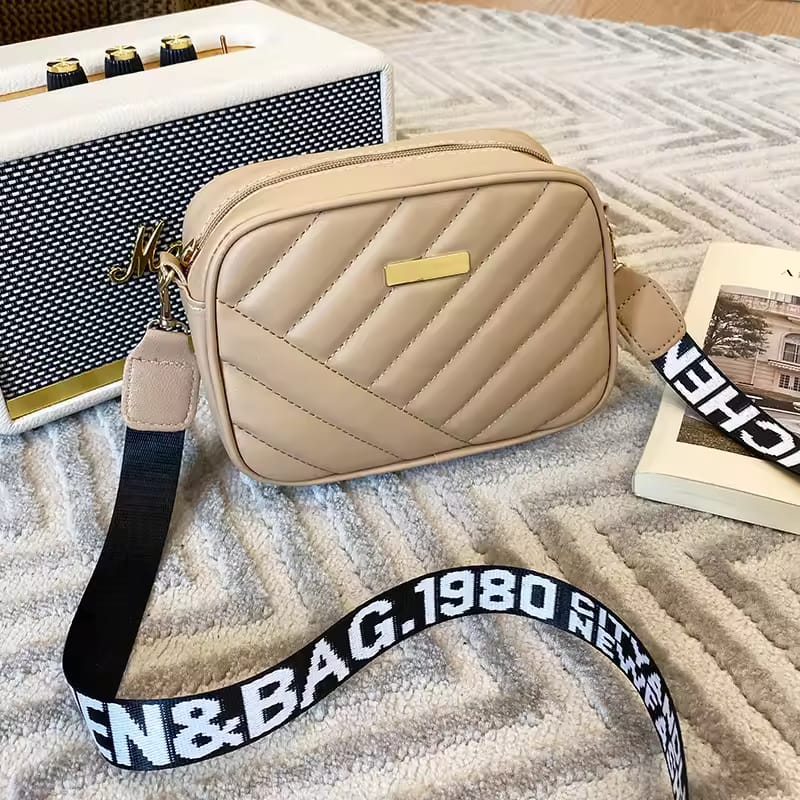 Crown Luxe – Mini Croc Handbag