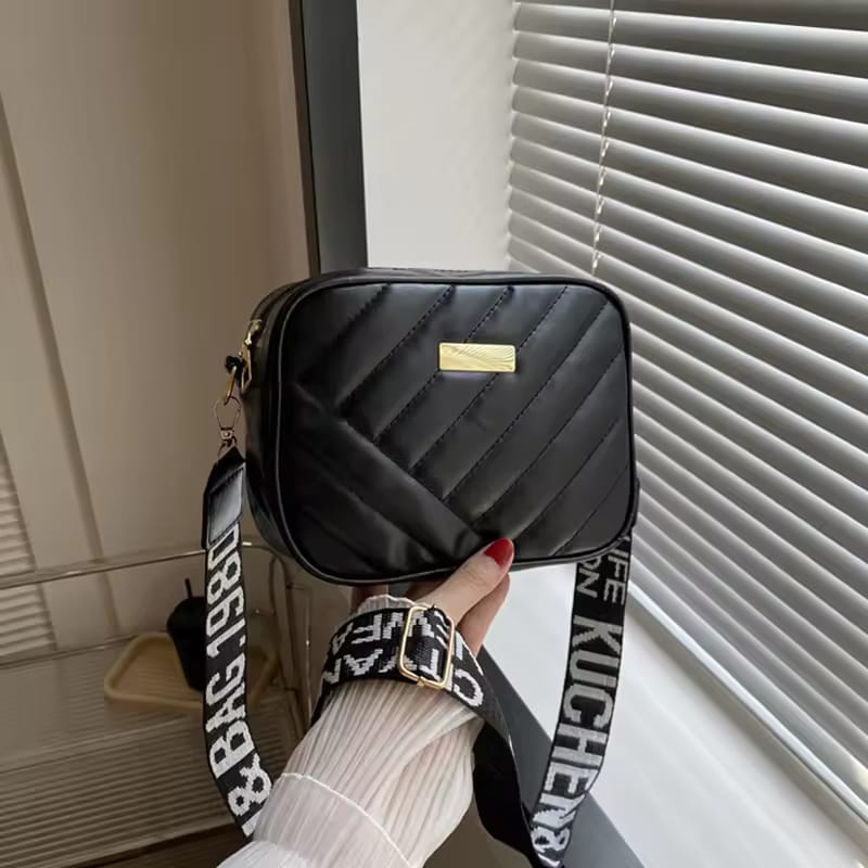 Crown Luxe – Mini Croc Handbag