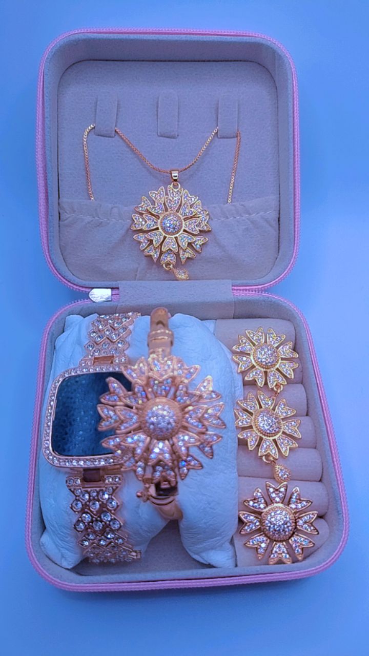 Luxury Sunflower Jewelry Gift Box – 6-in-1 Complete Set with Watch, Necklace, Earrings, Ring & Bracelet